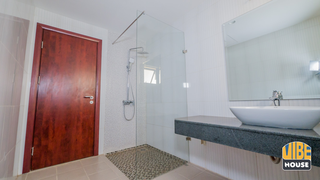 Apartment for rent in Gacuriro Bathroom 1