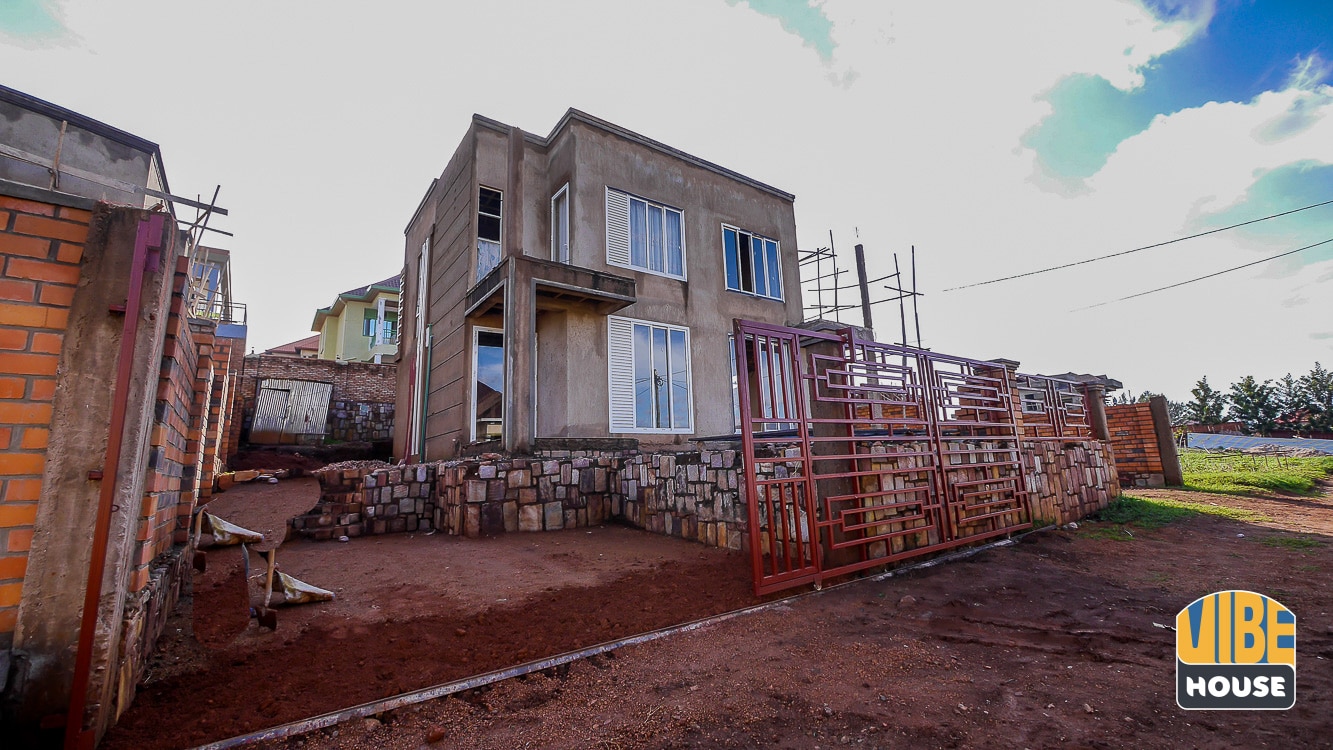 Unfinished Twin house for sale in Kagarama, Kigali