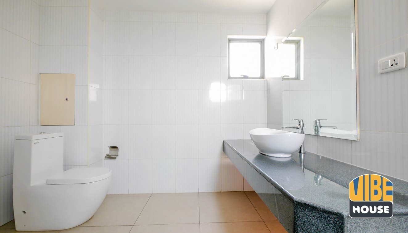 Very spacious bathroom: apartment for rent in vision city Gacuriro, Kigali