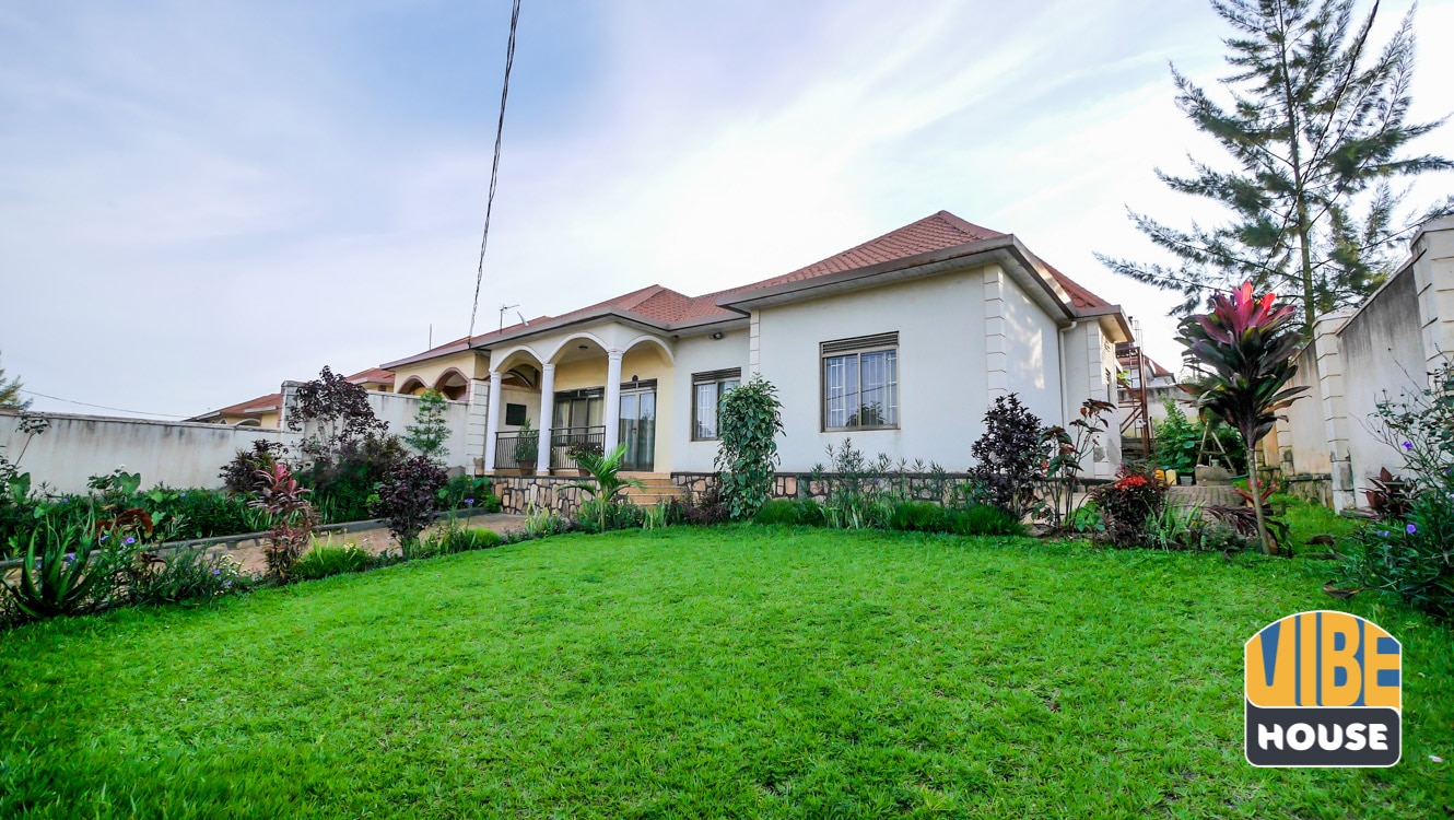 house for sale in Kanombe, Kigali