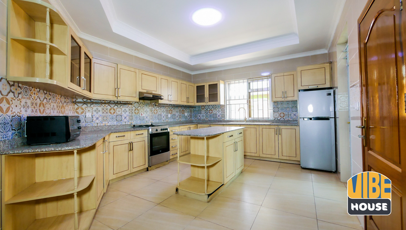 Kitchen of Luxurious Villa for rent in Kibagabaga