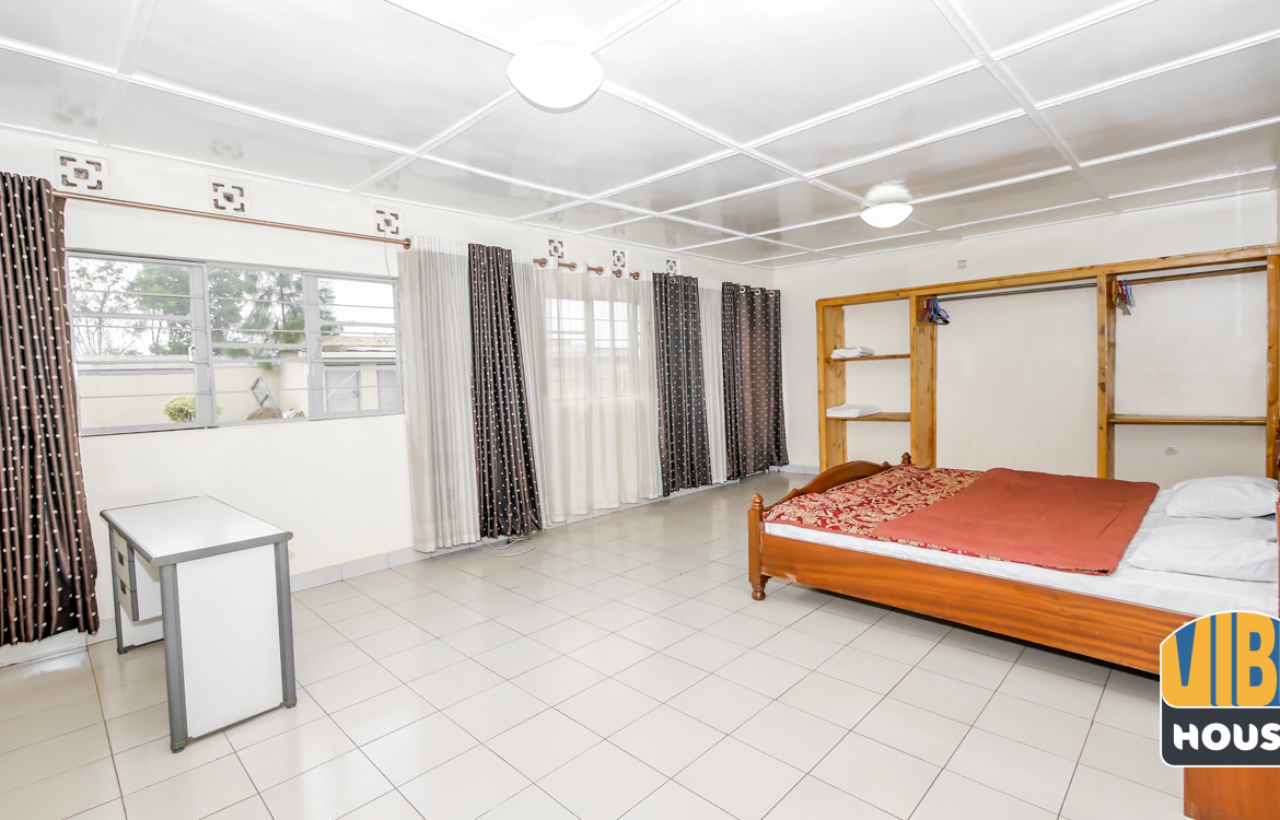 Master bedroom: House for rent in Nyamirambo