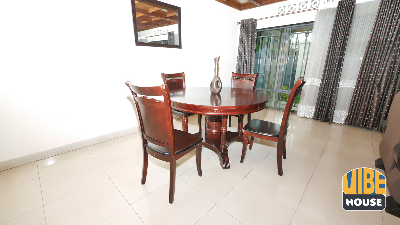 Dining area: House for rent in Nyamirambo