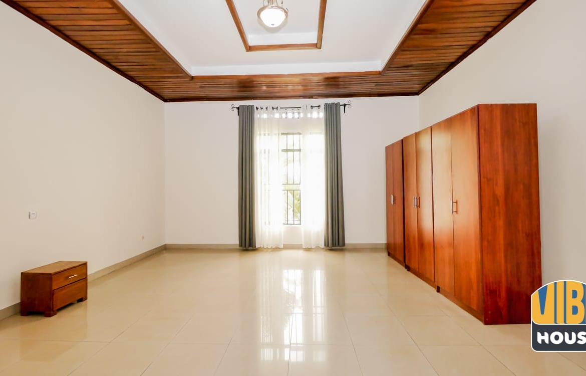 Master bedroom of house for rent in Kibagabaga