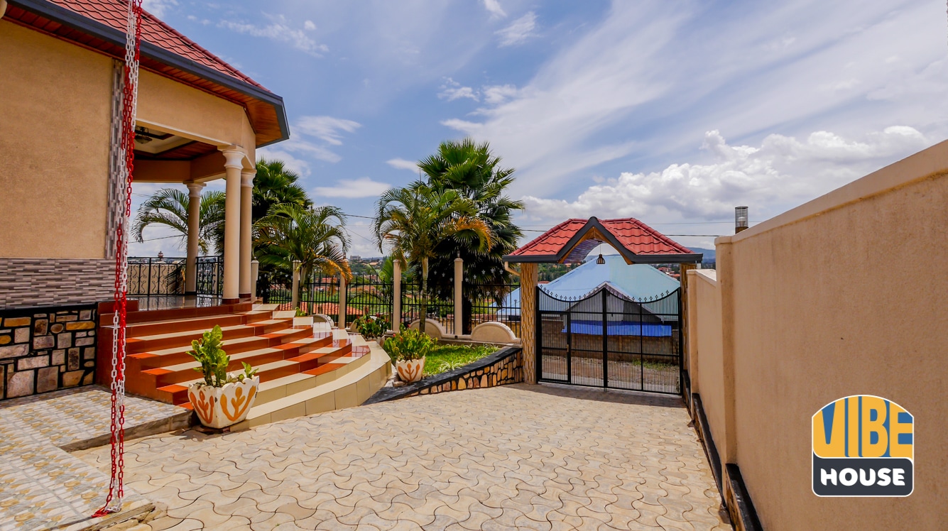 Gate: house for rent in Kibagabaga